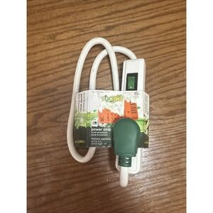 Go Green Power Strip 3 Outlet GG13002MS 2.5 ft.